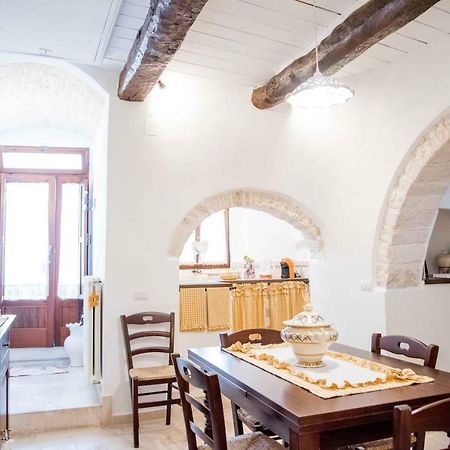 Trullo "Vicolo Fiorito" Vila Alberobello Exterior foto